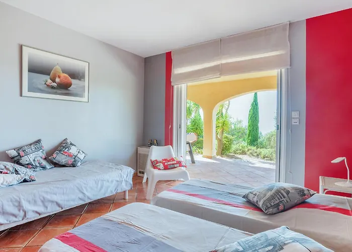 Casa vacanze Lovely In With Wifi